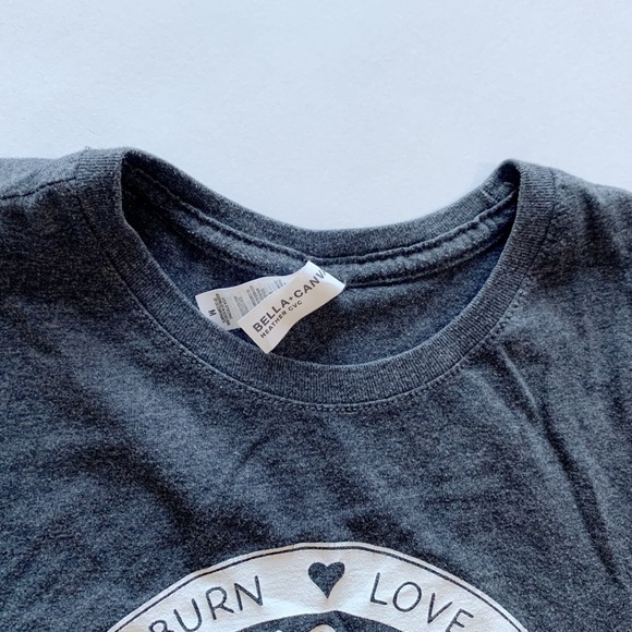 Inferno Hot Pilates Gray / Grey and White Sleeveless Crop Top Women’s SZ M - Picture 2 of 3